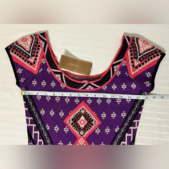 Miami Abstract Tribal Geometric Short Sleeve Dress Purple Small NWT - Picture 11 of 12